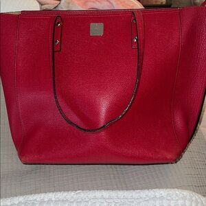 AUTHENTIC MCM Sophie Shopper With COA